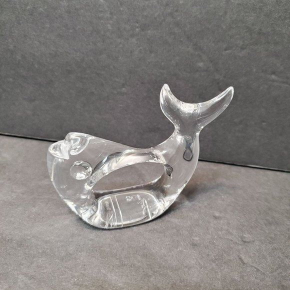 Vintage Bijan Lucite Napkin Rings, Set of 4, 1980 Clear Acrylic Fish Whale Beach - Picture 2 of 5